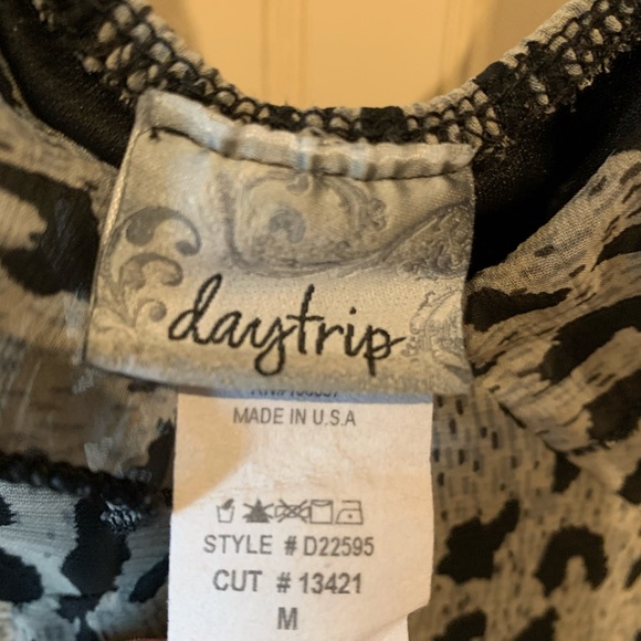 Buckle daytrip Dress - Picture 5 of 6